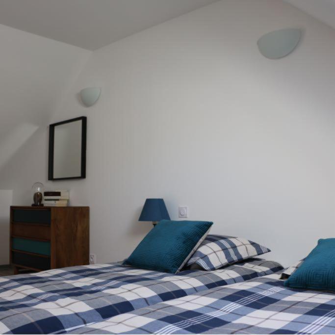 Maison Lumineuse A Boulieu Courtenay  エクステリア 写真